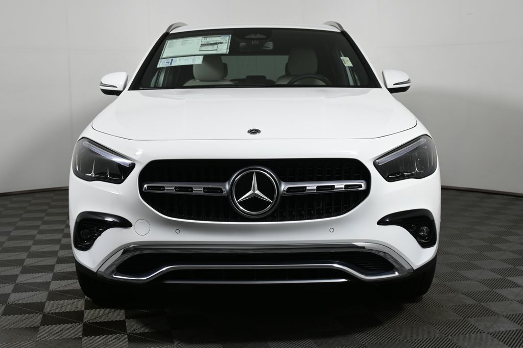 2025 Mercedes-Benz GLA 250 4MATIC 9