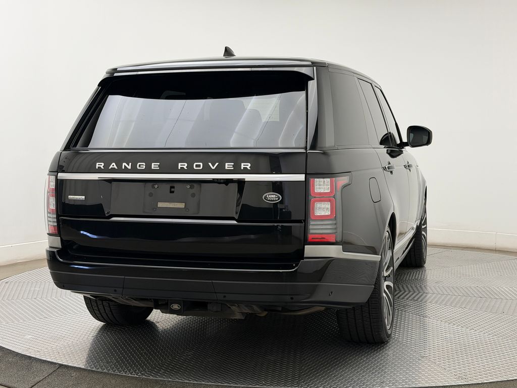 Thumbnail: 2017 Land Rover Range Rover - 7