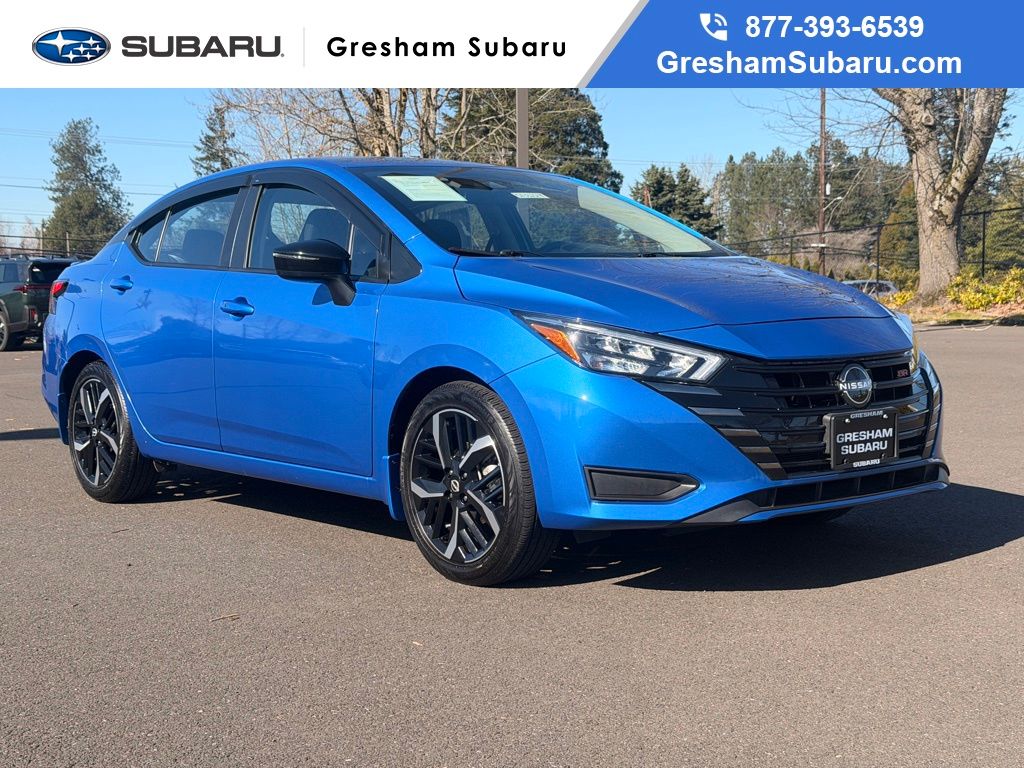 2024 Nissan Versa SR FWD