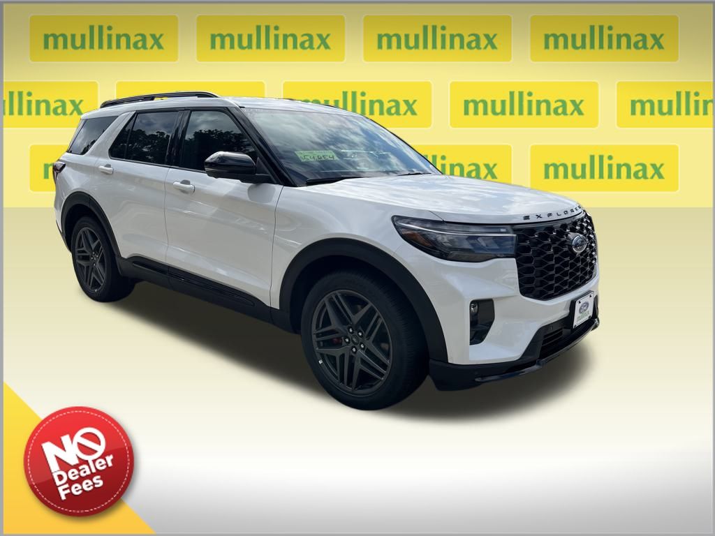 2025 Ford Explorer ST's photo