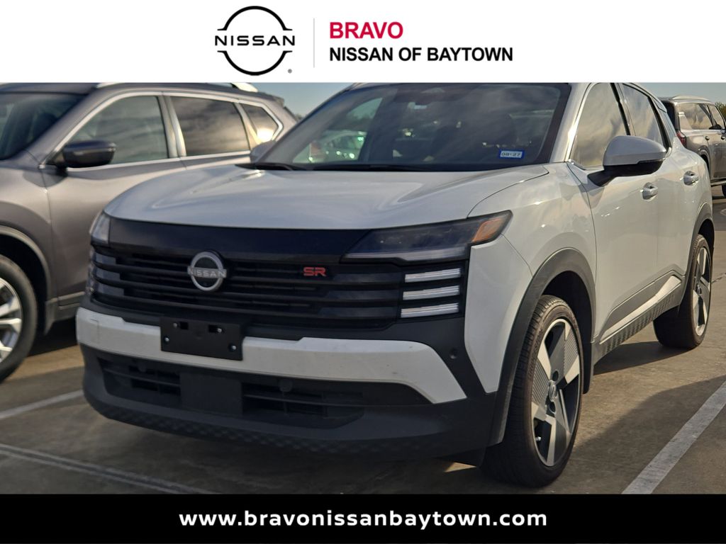 2025 Nissan Kicks SR