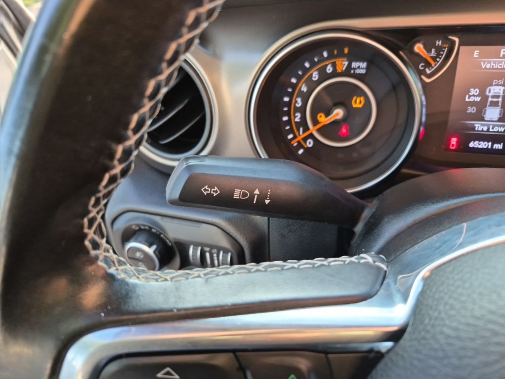 Used Car 2020 Jeep Gladiator  Sport For Sale Under $30,000 In Austin, Texas