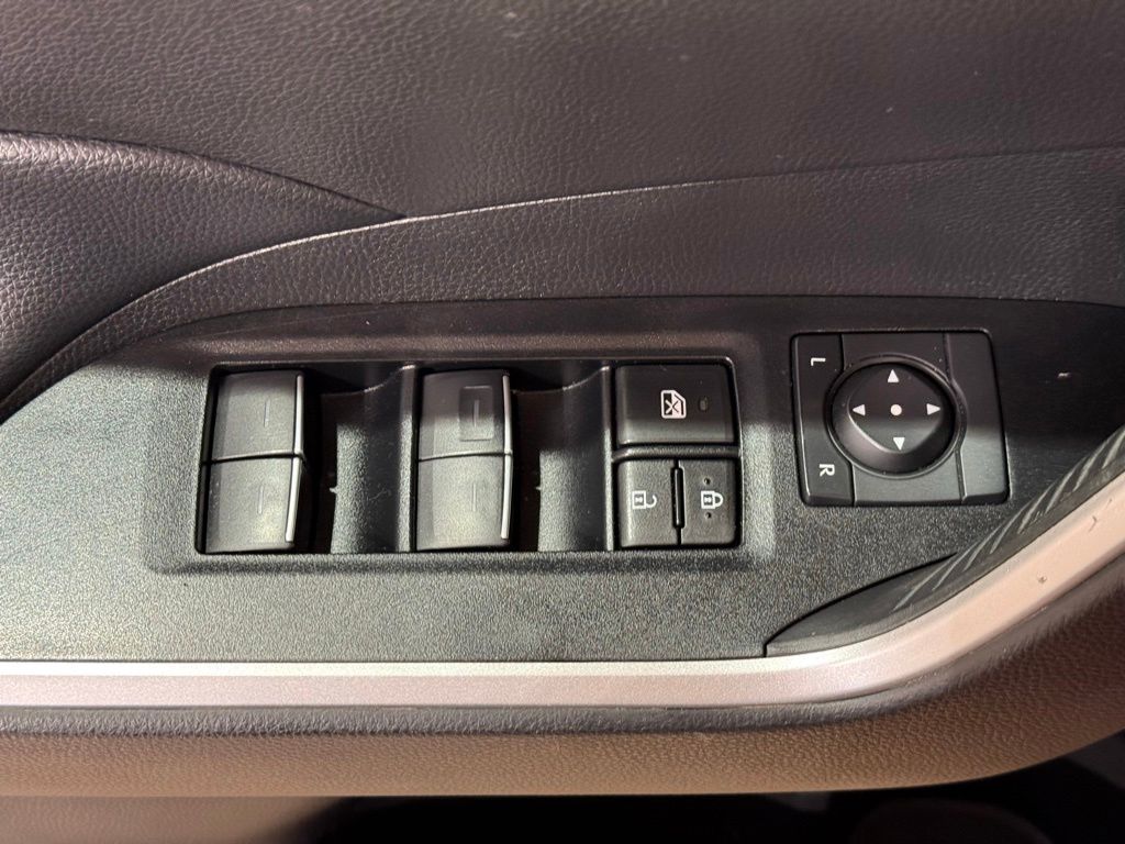Thumbnail: 2024 Toyota RAV4 - 16