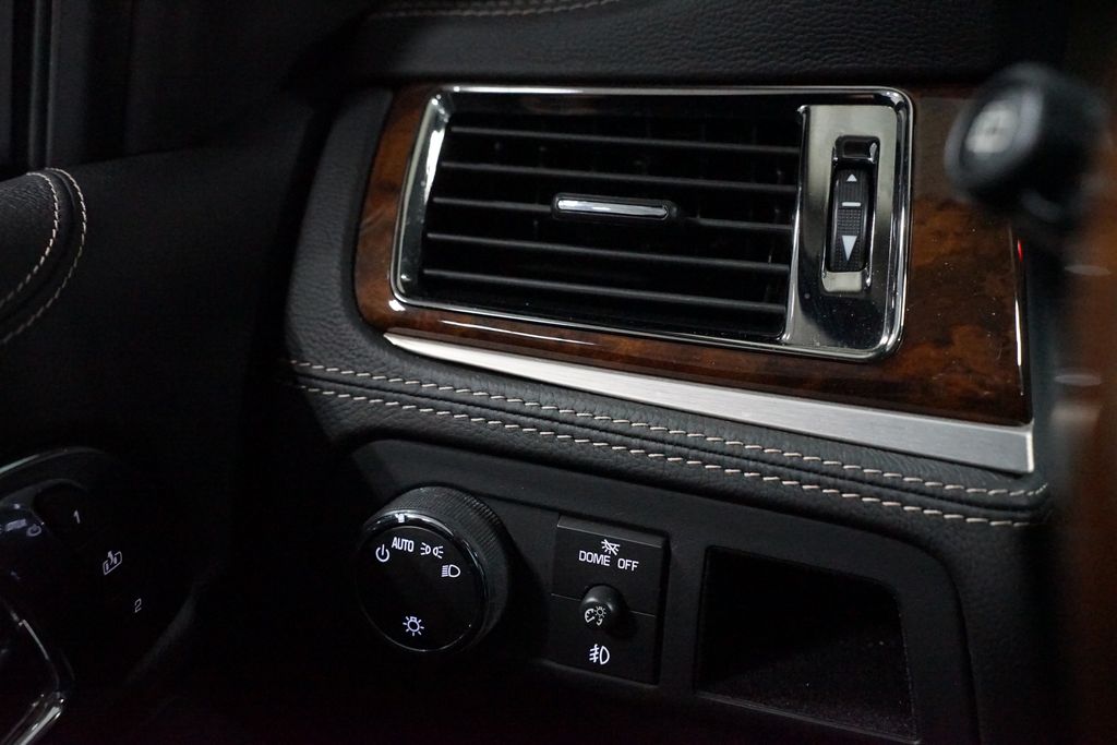 Thumbnail: 2013 Cadillac Escalade - 22