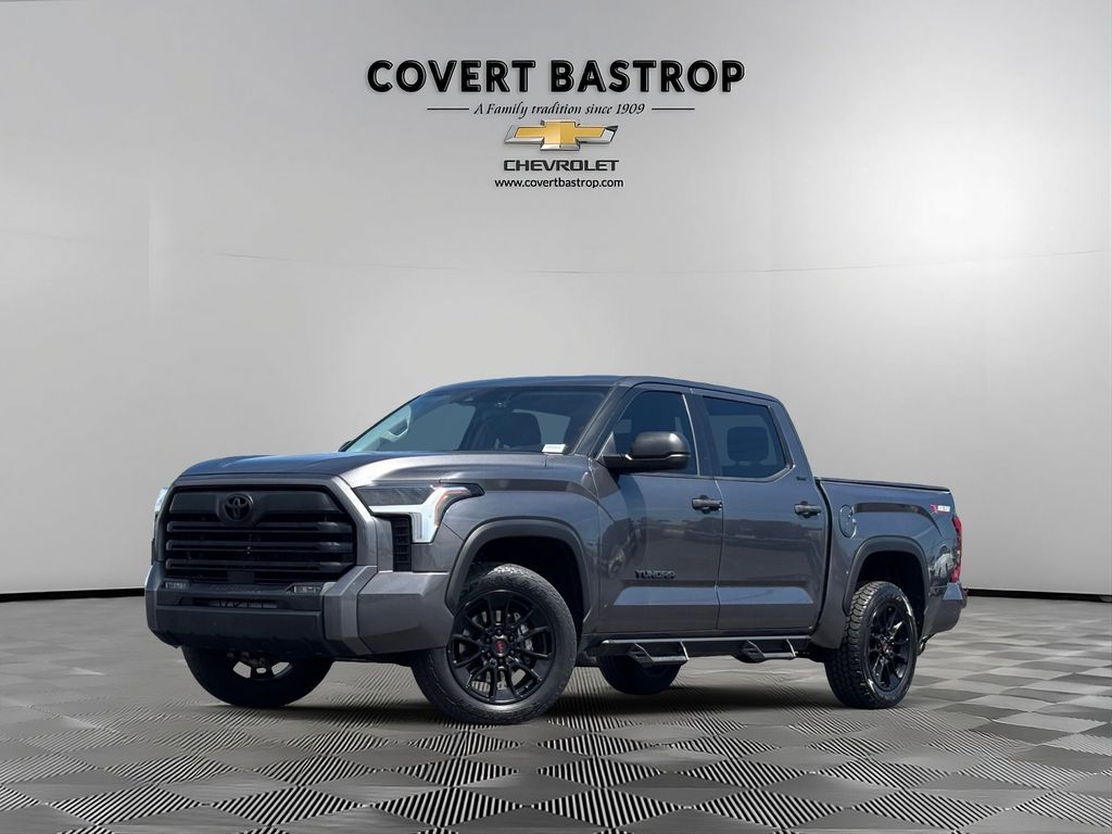 Used Car 2022 Toyota Tundra  Sr5 For Sale Under $50,000 In Austin, Texas