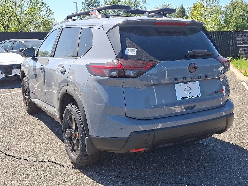 2025 Nissan Rogue Rock Creek 3
