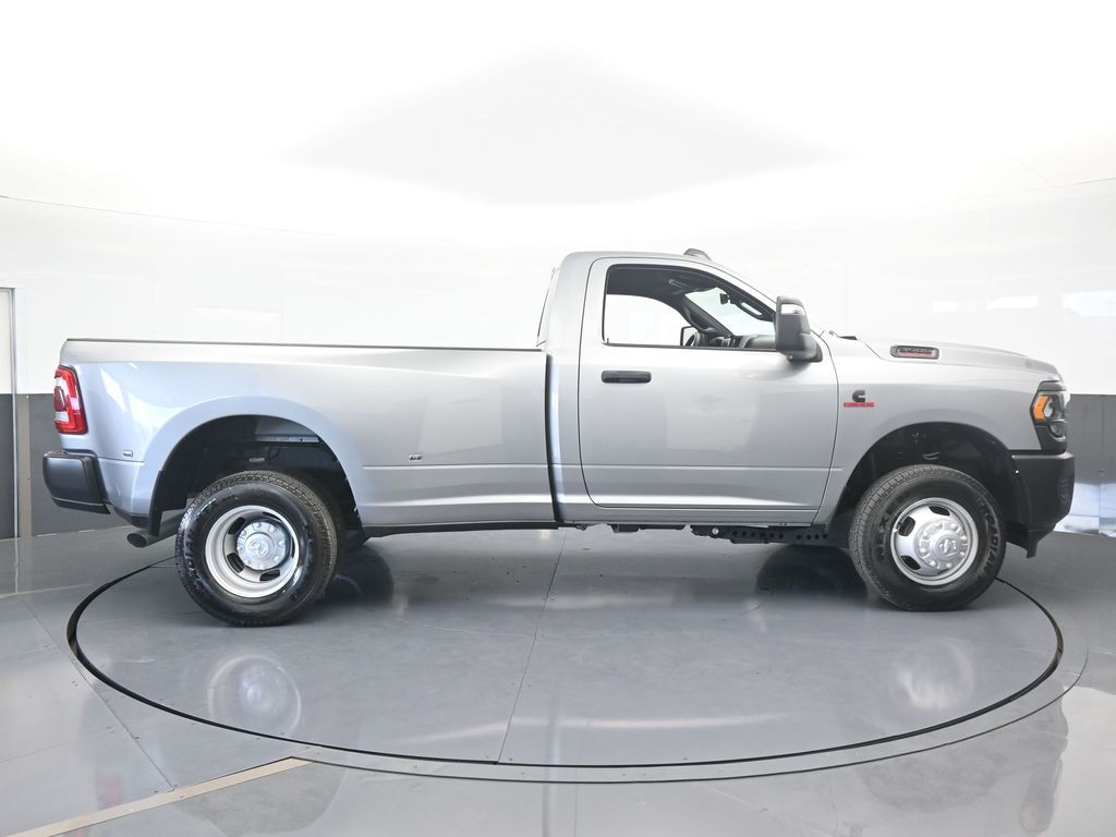 Used 2024 Billet Silver Metallic Clearcoat Ram Tradesman image 7
