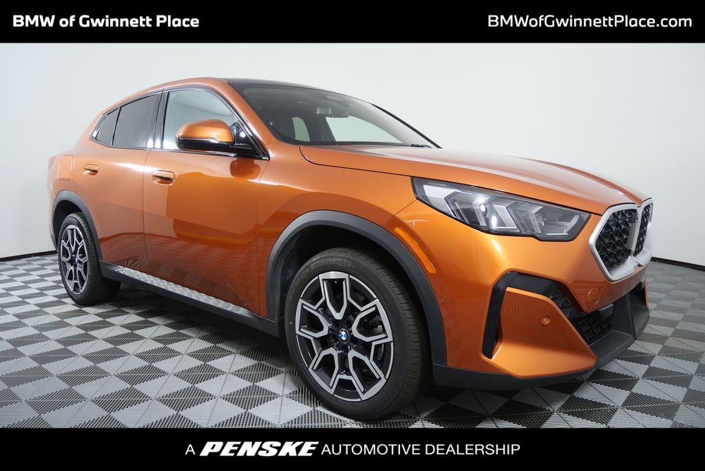 2024 BMW X2 xDrive28i Hero Image