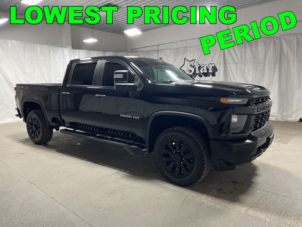 2023 Chevrolet Silverado 2500HD Custom Crew Cab 4WD