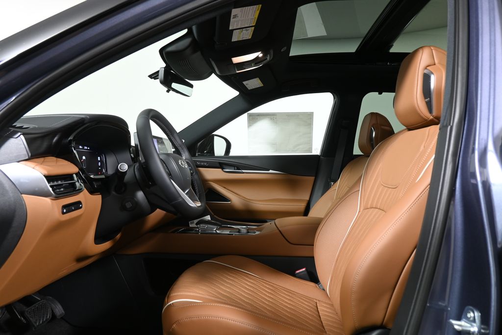 Thumbnail: 2026 INFINITI QX60 - 3