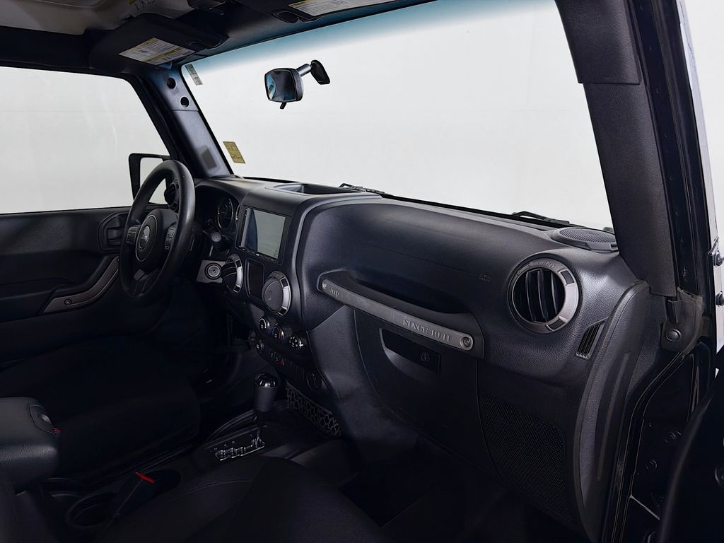 Used 2016 Jeep Wrangler SUV