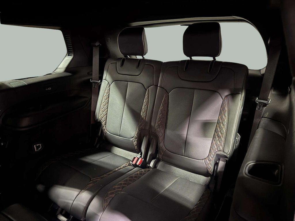 Used 2021 Diamond Black Crystal Pearlcoat Jeep Summit image 27