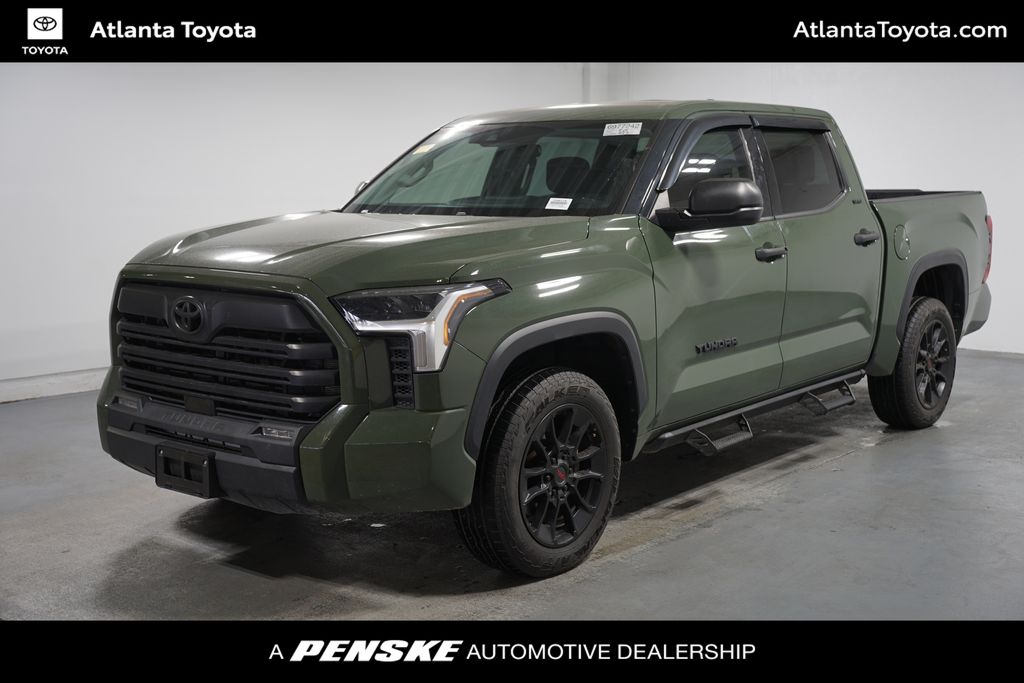 2022 Toyota Tundra SR5 Hero Image