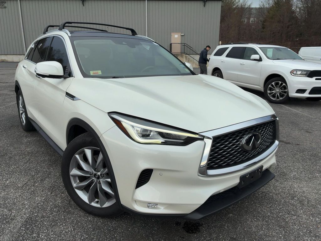 INFINITI QX50 Essential AWD