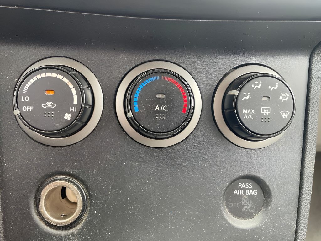 Used 2015 Nissan Rogue Select SUV