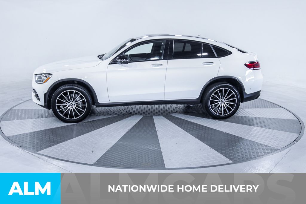 Used 2022  Mercedes-Benz GLC 300 Coupe image 5