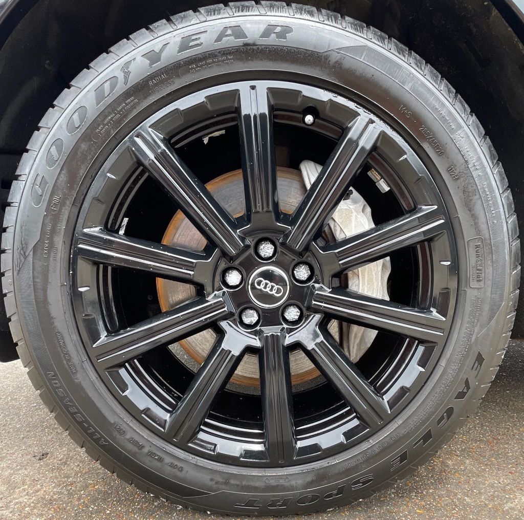 2017 Audi Q7 2.0T Premium Plus Black at Autostrade