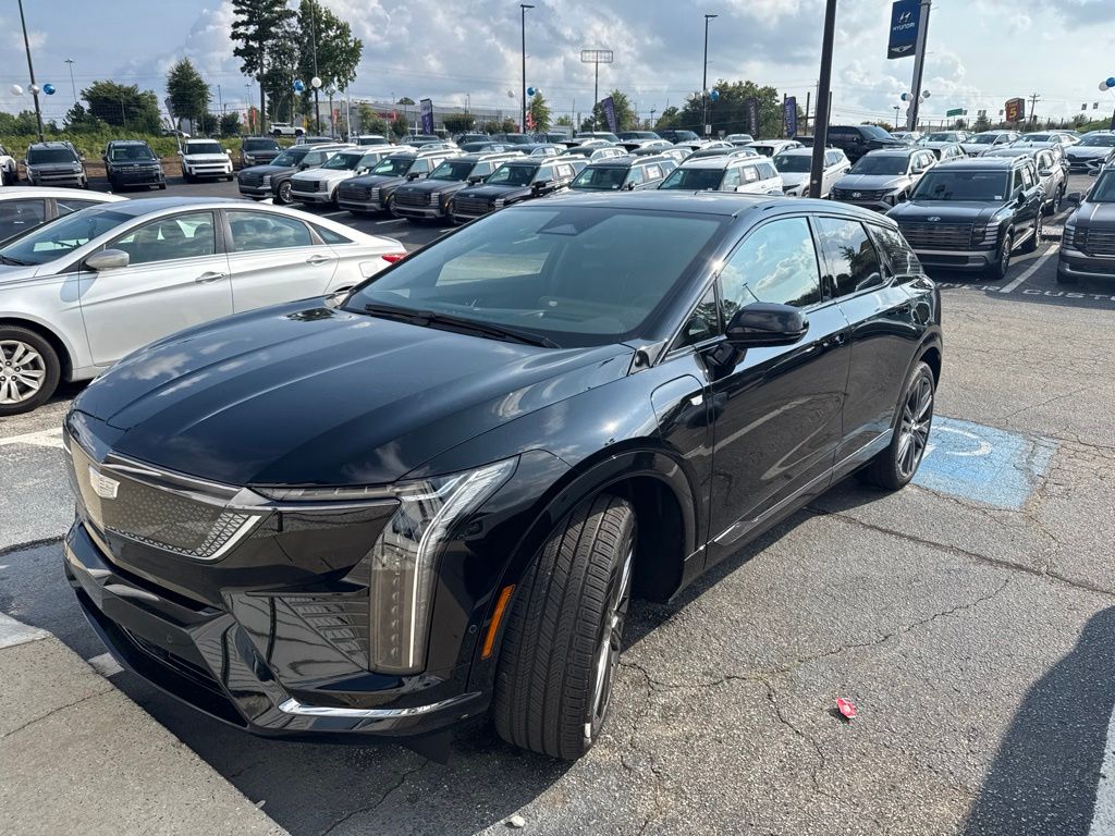 Black Raven 2026 Cadillac OPTIQ SUV / Crossover Rear-Wheel Drive 1-Speed Automatic