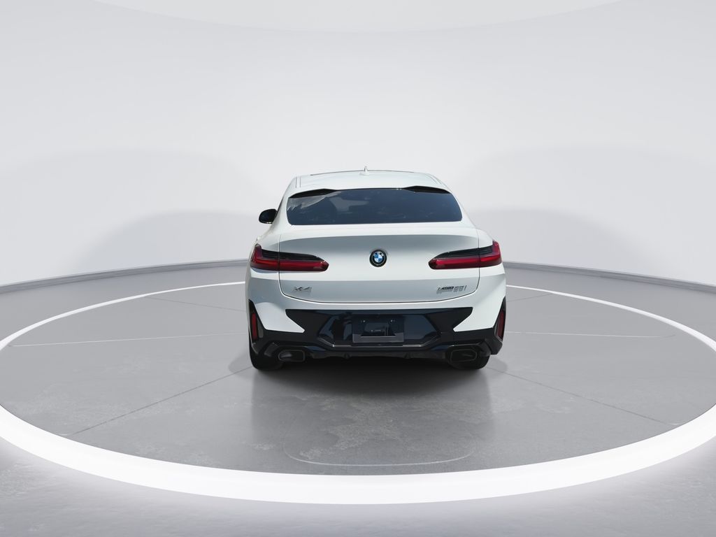 Thumbnail: 2025 BMW X4 - 7