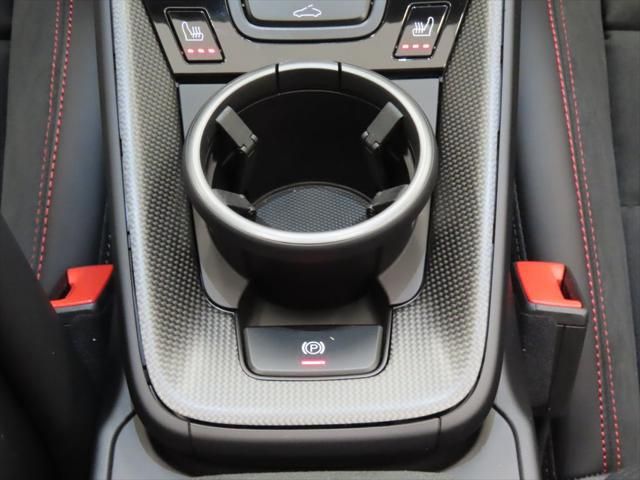 Thumbnail: 2026 Porsche 911 - 30