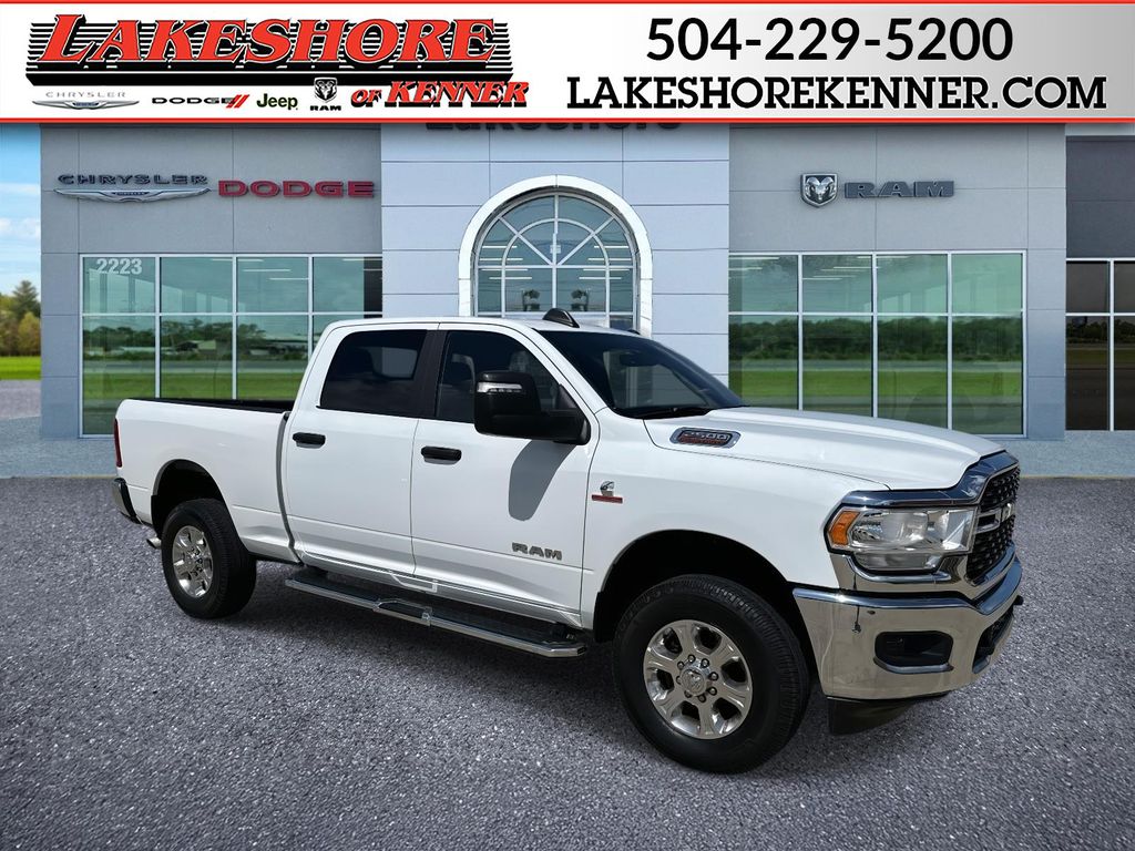 2024 RAM 2500 Big Horn Crew Cab 4WD