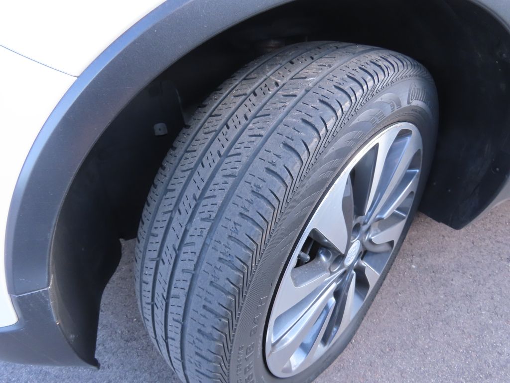 Thumbnail: 2019 Buick Encore - 14