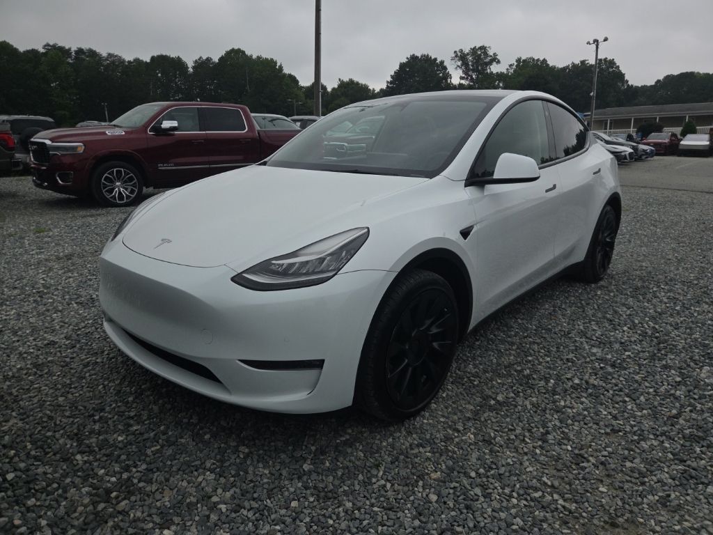 Pearl White Multi-Coat 2022 Tesla Model Y SUV / Crossover All-Wheel Drive 1-Speed Automatic