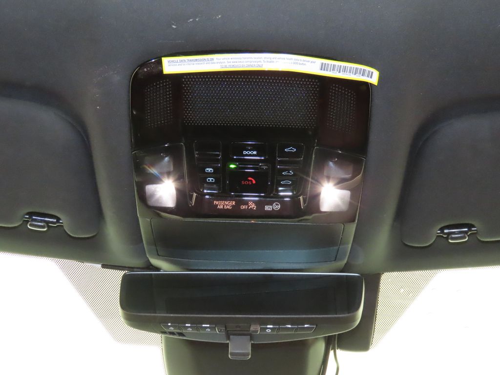 Thumbnail: 2023 Lexus RX - 27