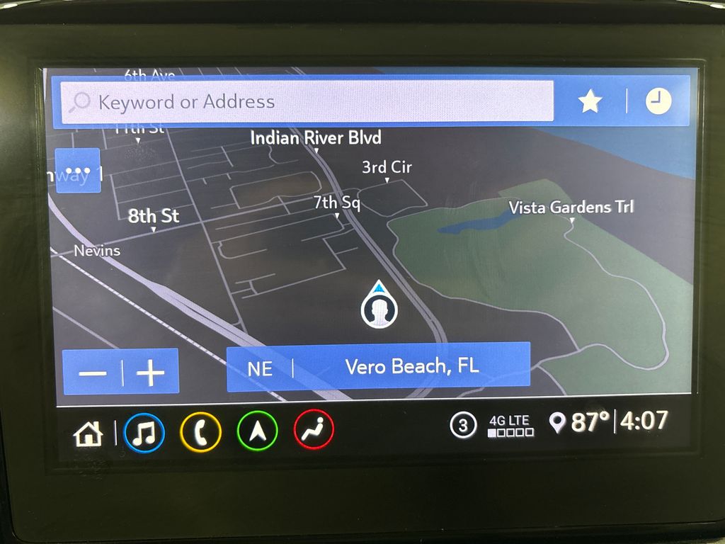Certified Used 2020 Black Chevrolet 3LT image 26