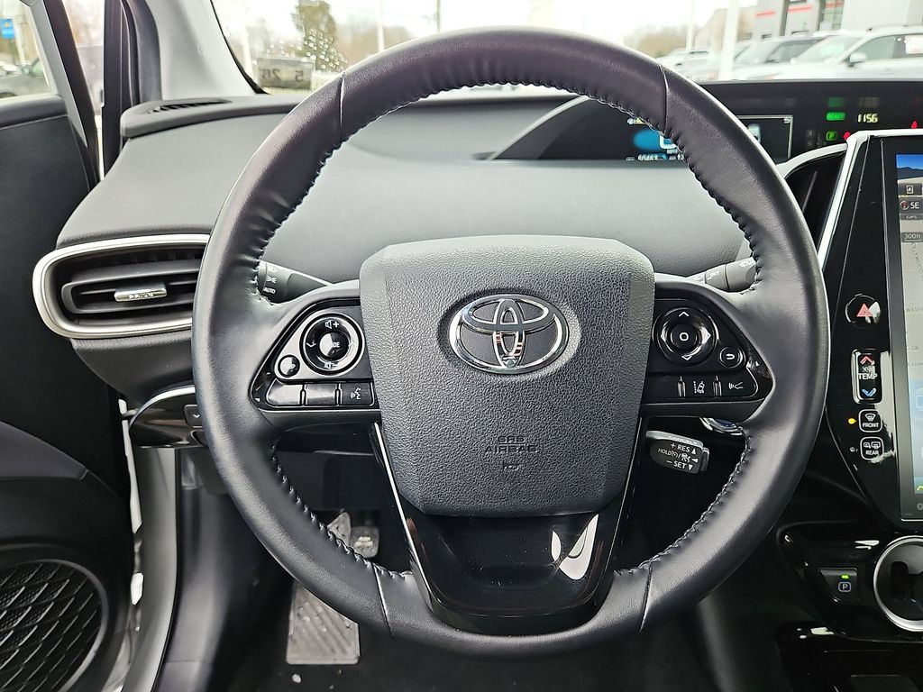 Thumbnail: 2021 Toyota Prius Prime - 22