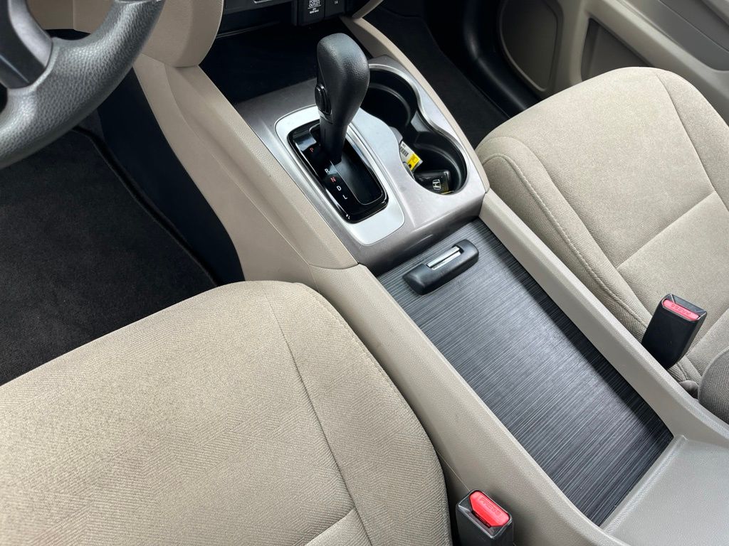 Thumbnail: 2019 Honda Pilot - 19