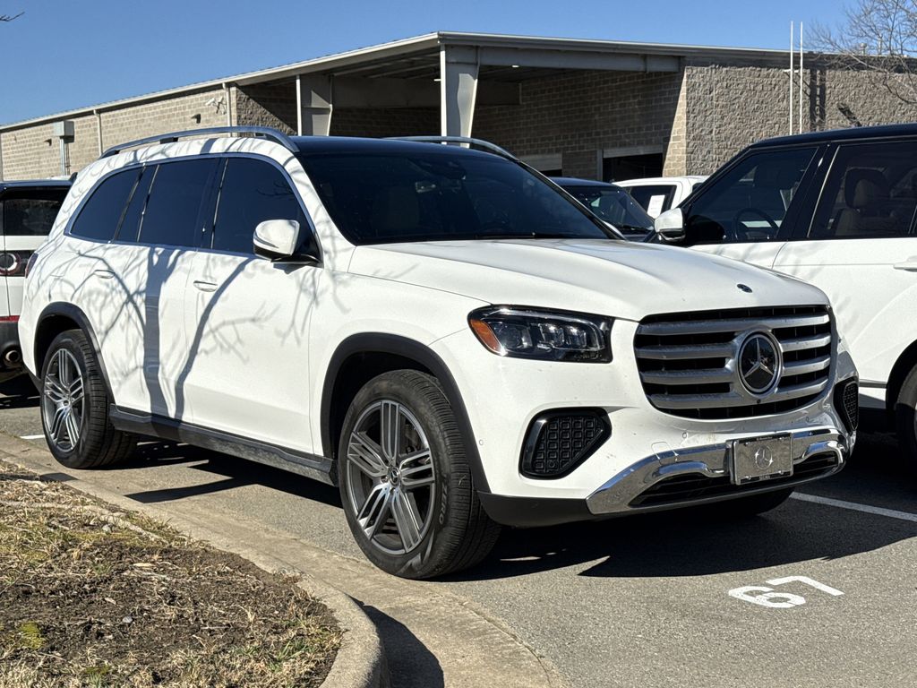 2025 Mercedes-Benz GLS 450 4MATIC