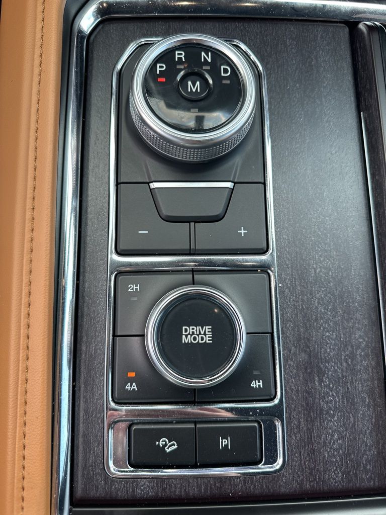 2024 Ford Expedition Platinum 23
