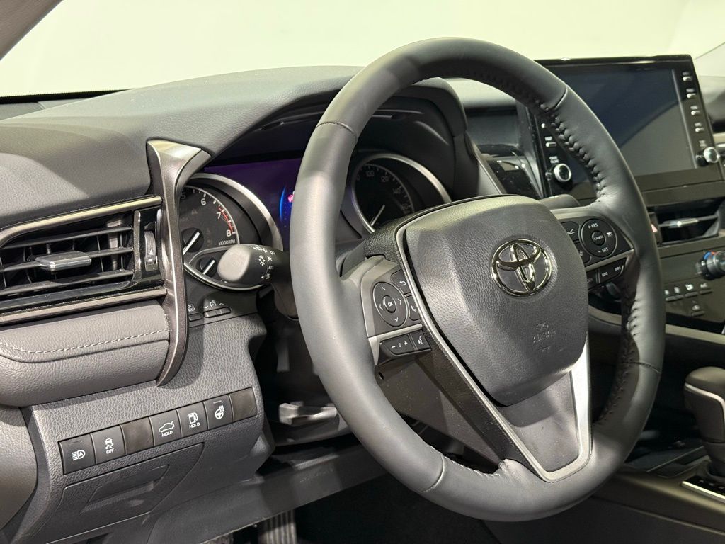 Thumbnail: 2024 Toyota Camry - 16