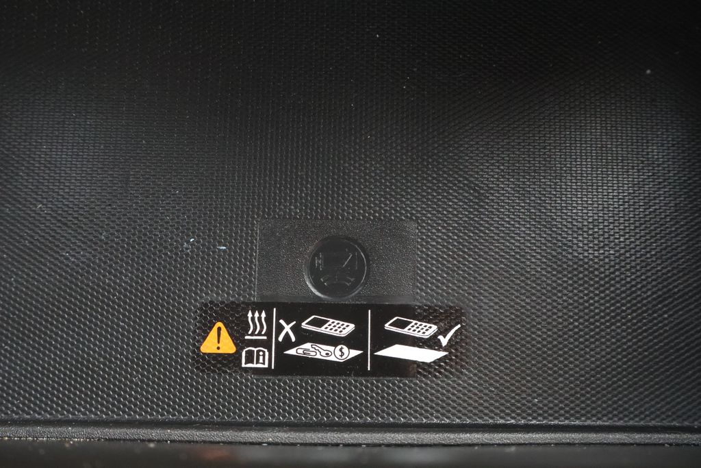 Thumbnail: 2024 GMC Yukon - 24