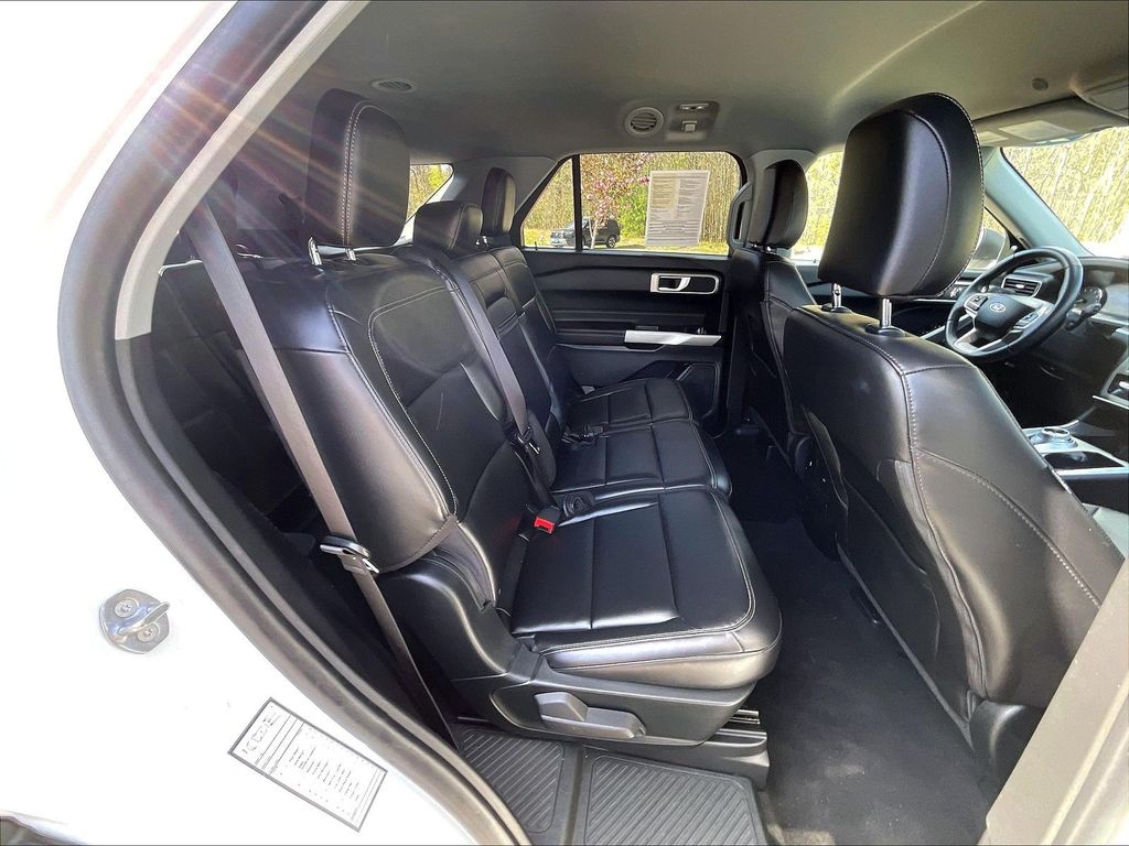 2023 Ford Explorer — photo 16