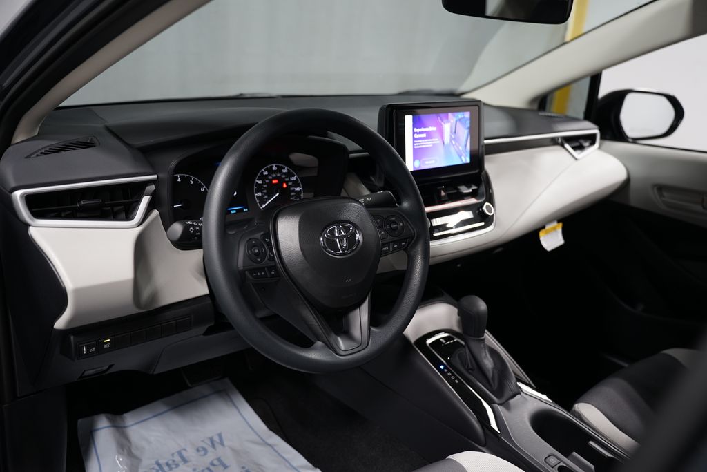 Thumbnail: 2025 Toyota Corolla - 11