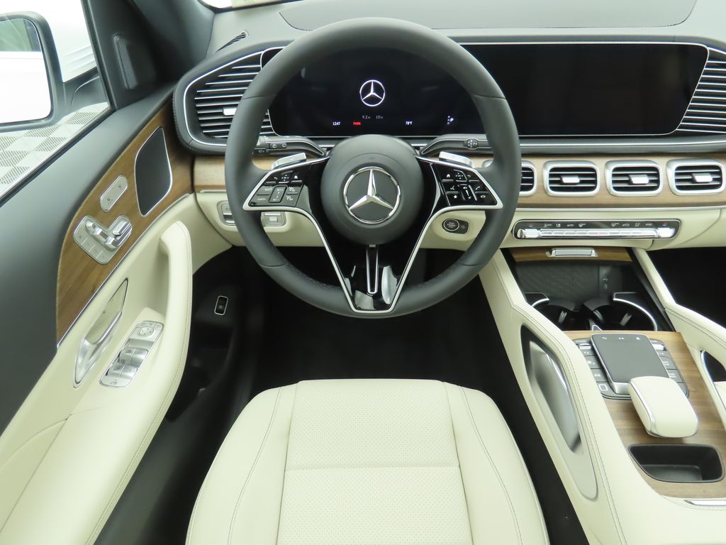 Thumbnail: 2026 Mercedes-Benz GLE - 11