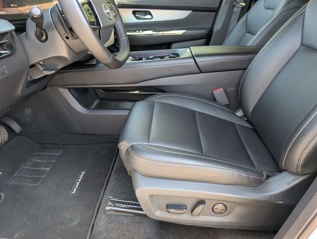 Used 2025 Nissan Murano SUV