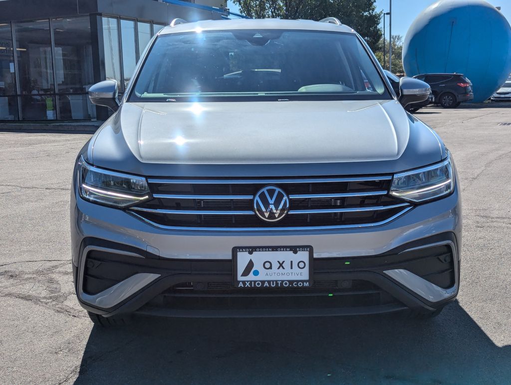 2023 Volkswagen Tiguan 2.0T SE 10