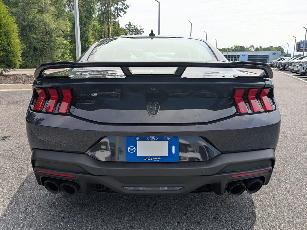 2026 Ford Mustang Dark Horse Fastback