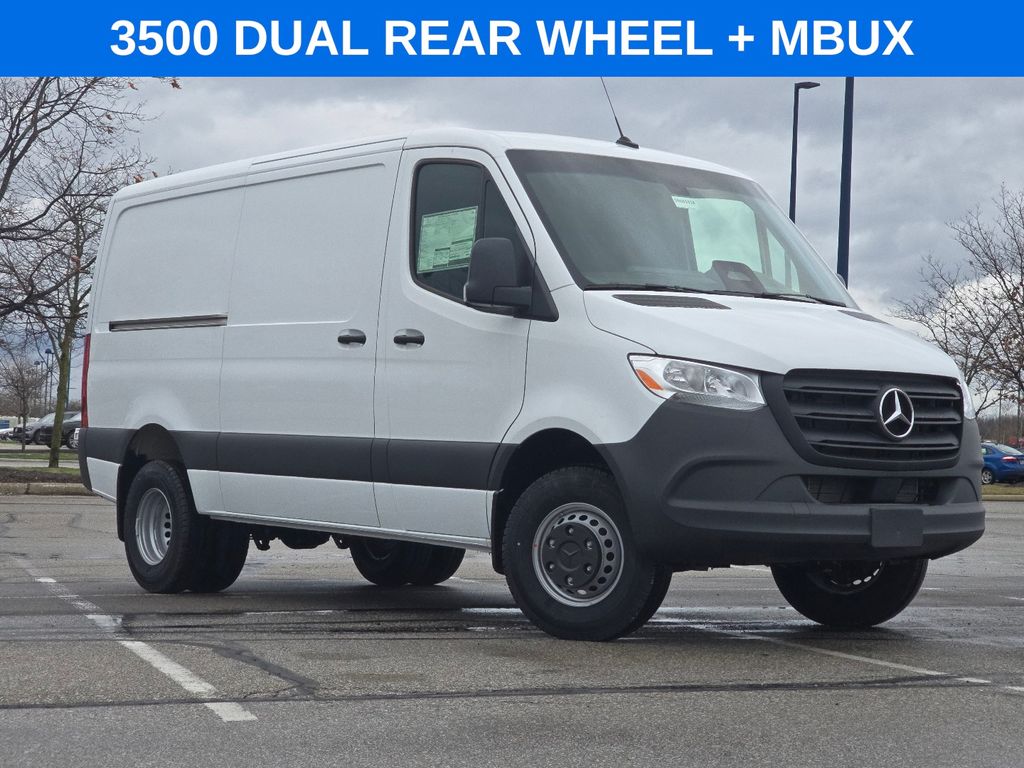 2026 Mercedes-Benz Sprinter 3500 Cargo 144 WB