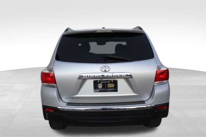 Used Car 2011 Toyota Highlander  Limited For Sale Under $10,000 In Georgetown, Texas