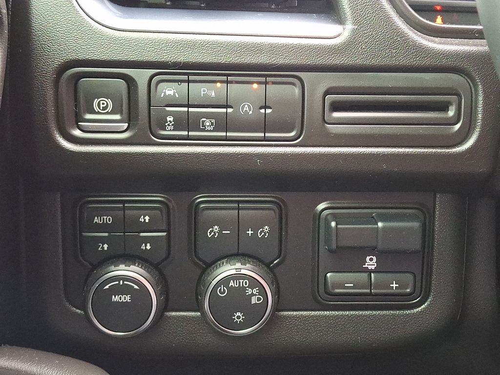 used 2024 Chevrolet Tahoe car, priced at $64,794
