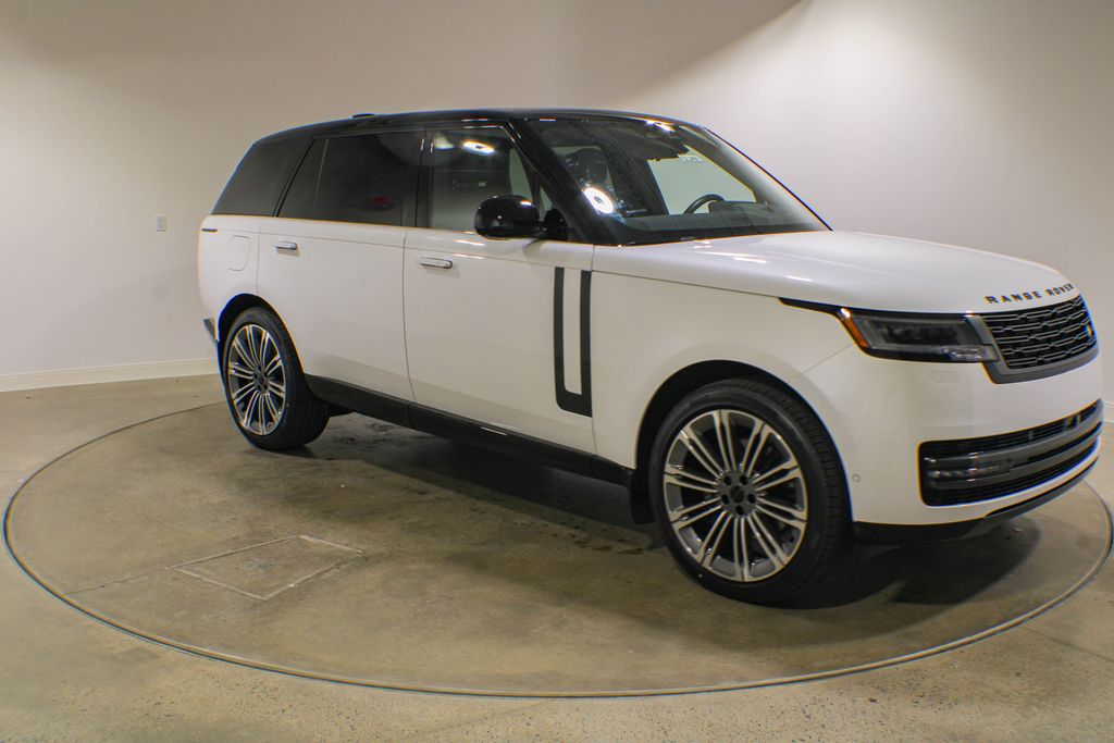 New 2026 White Land Rover P400 SE LWB 7 SEAT image 8