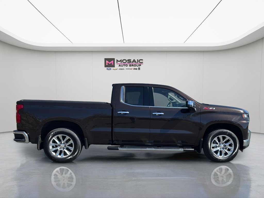 Used 2019 Chevrolet Silverado 1500 LTZ with VIN 1GCRYGED8KZ289101 for sale in Zumbrota, Minnesota