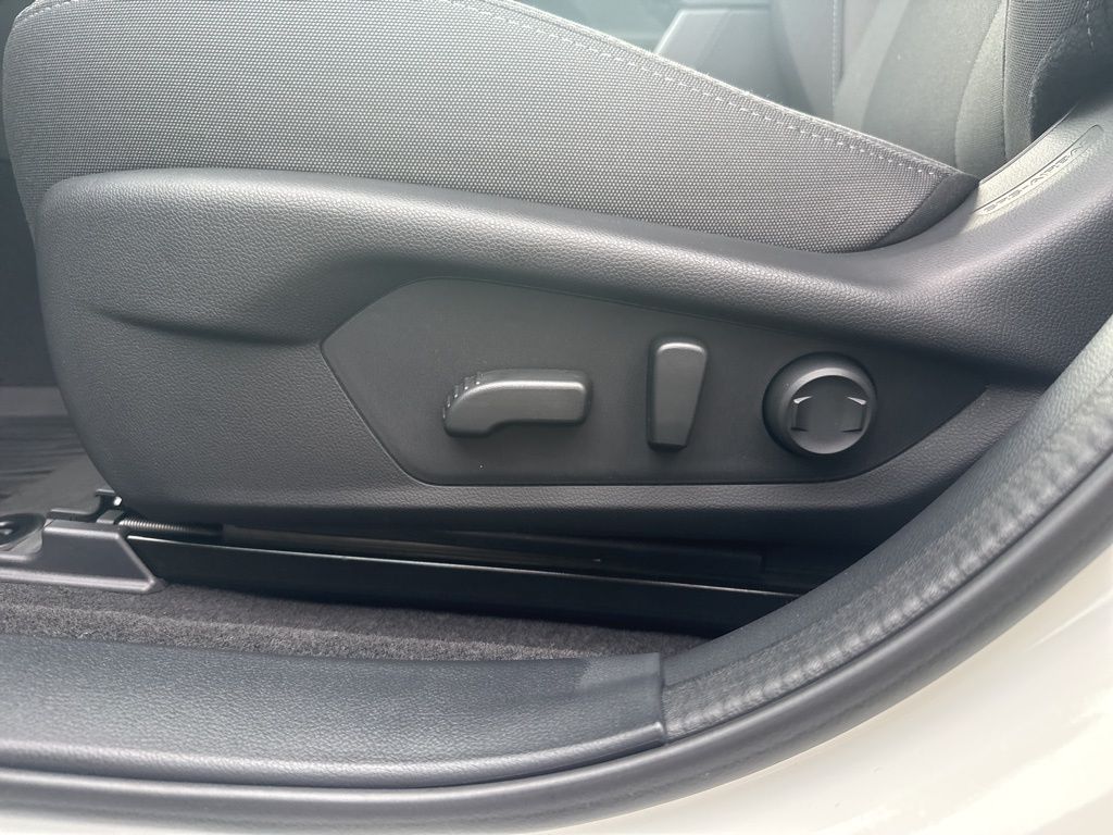 2026 Subaru Crosstrek Premium - Photo 15