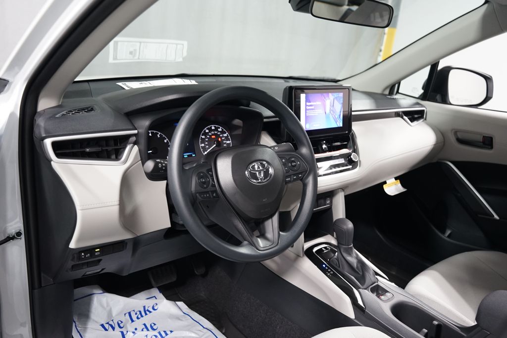 Thumbnail: 2025 Toyota Corolla Cross - 11