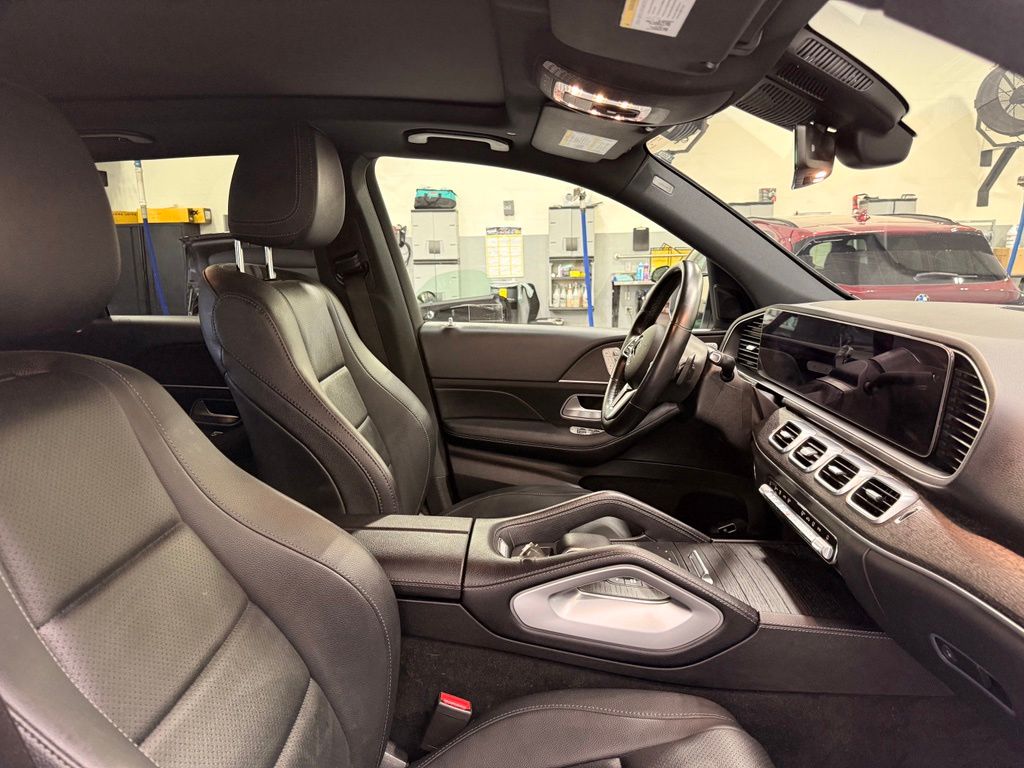 Thumbnail: 2022 Mercedes-Benz GLE - 30