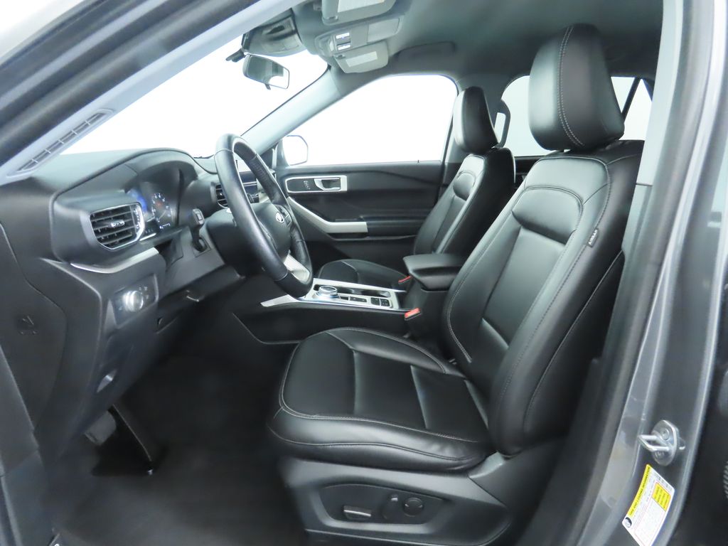 Thumbnail: 2022 Ford Explorer - 19